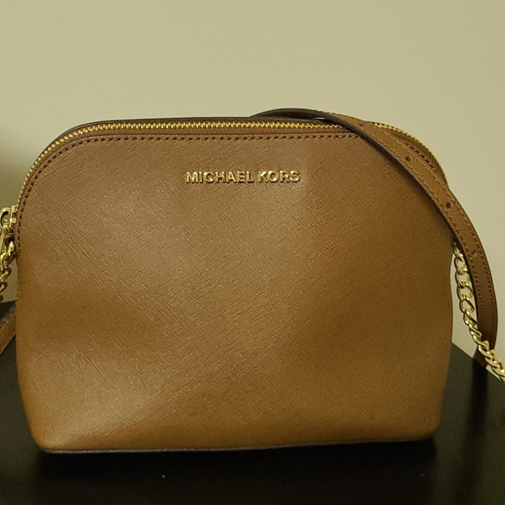 Michael Kors Crossbody Bag